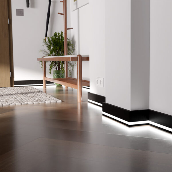 Listwa Podłogowa LED Czarna LCL-15B